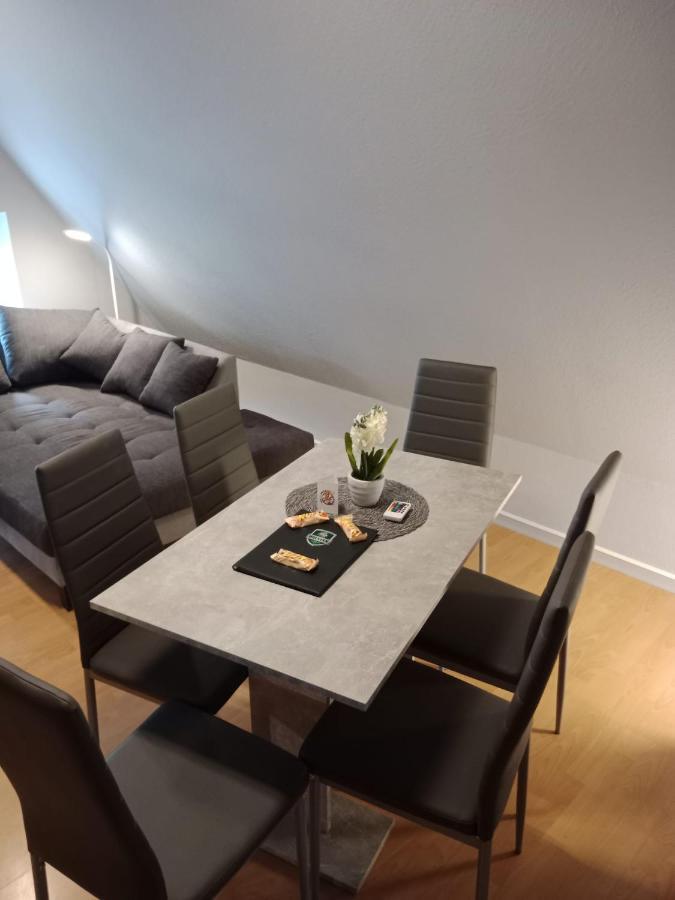 Flensburg Zentrum 10 Vh Dgr Appartement Buitenkant foto